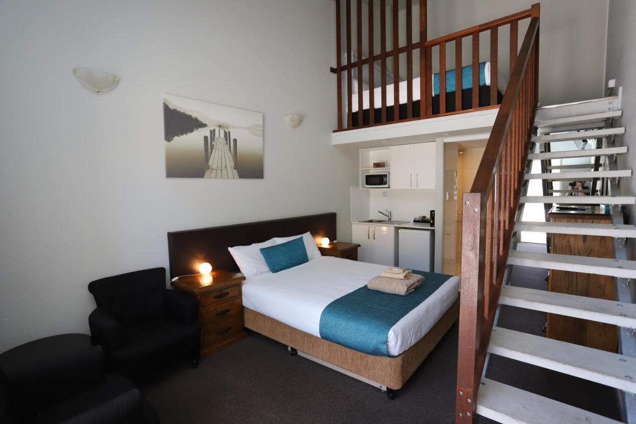 Kallangur Motel 3*