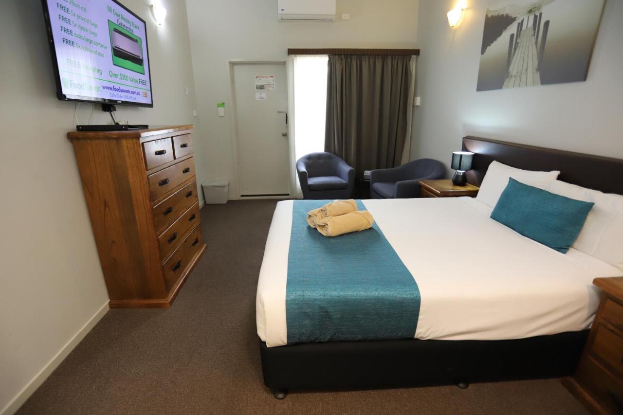 Kallangur Motel 3*